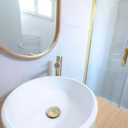 F2 Cosy 4 People - 9 Min Walk From Stade De France Apartment *
